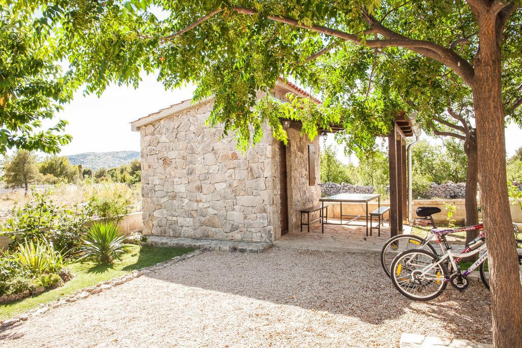 Gabi Rooms & Studio Apartment Lozovac Luaran gambar